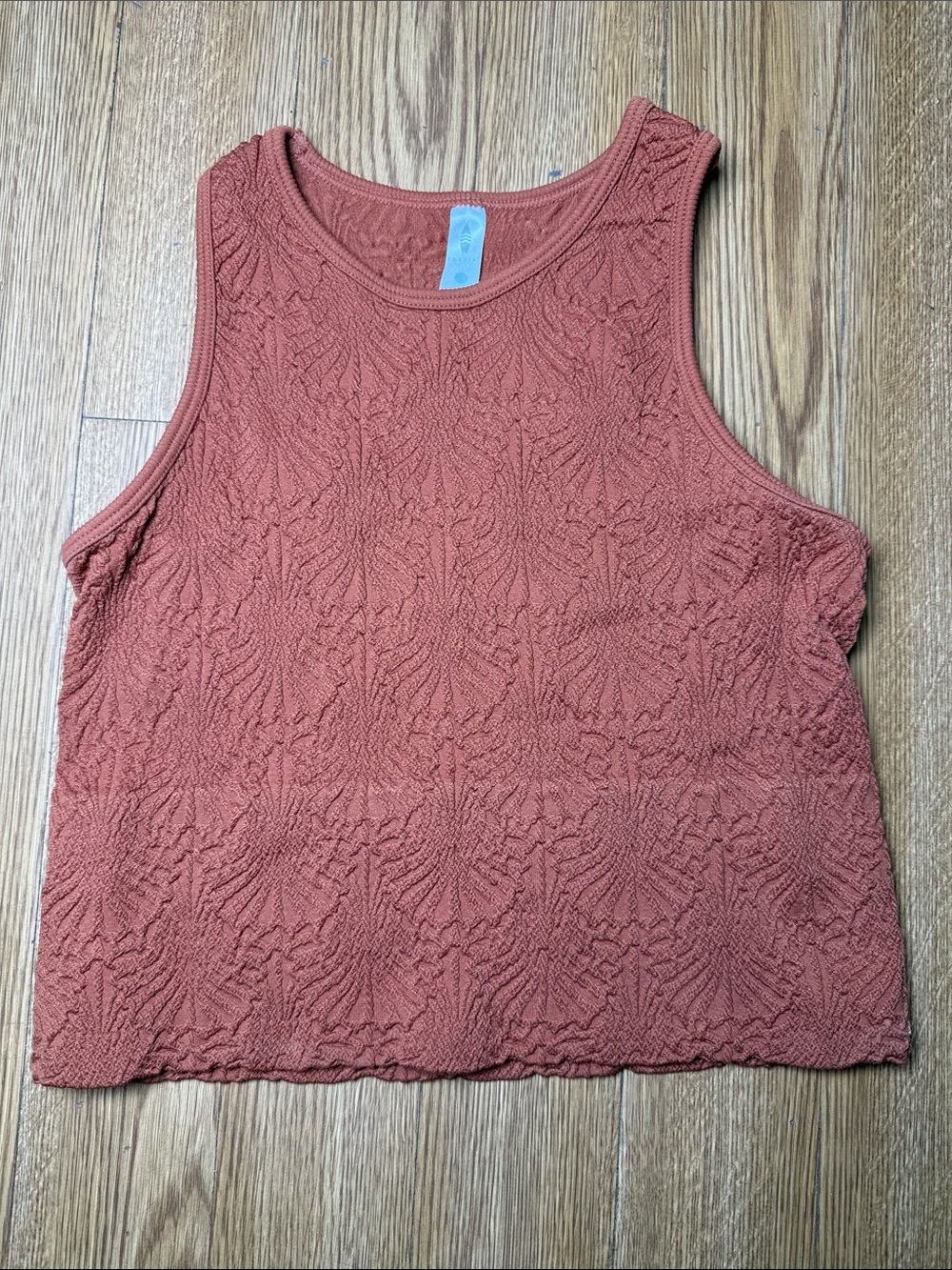 Textured Scoop Neck Tank Top — Rust